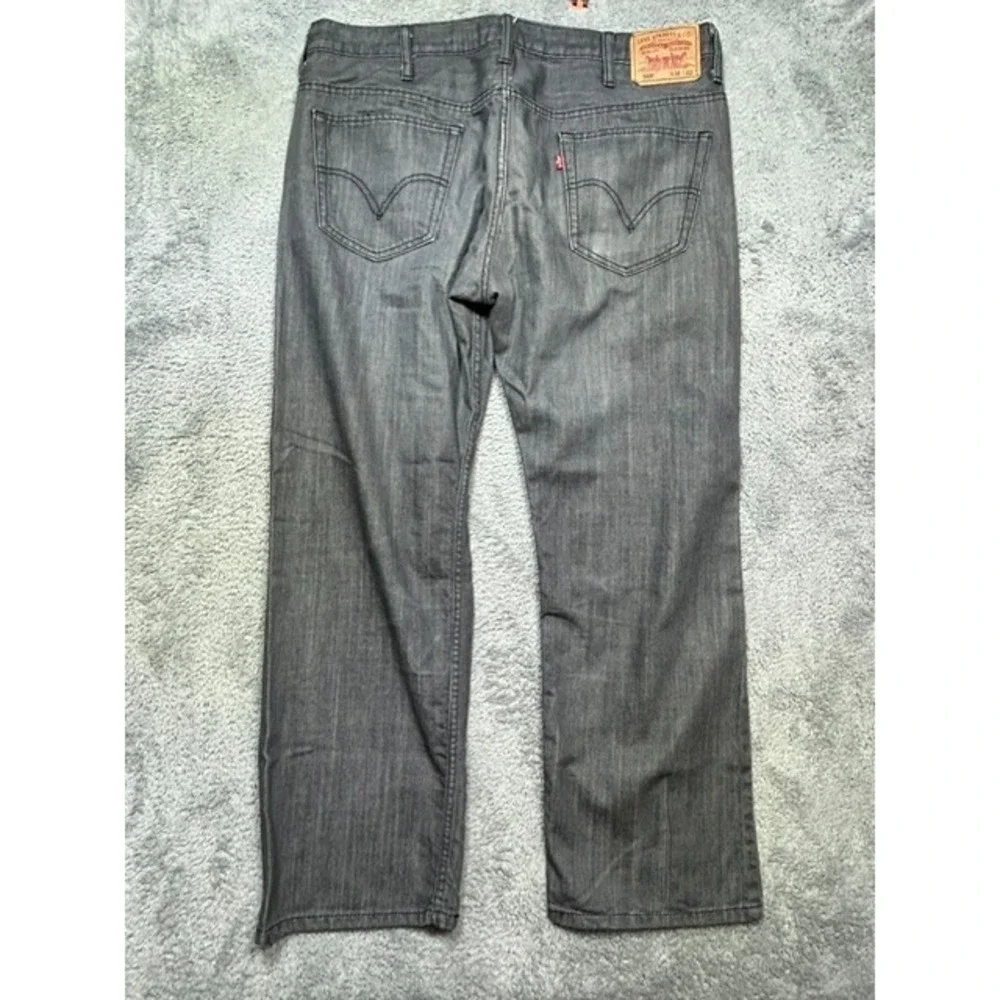 Levis levi 569